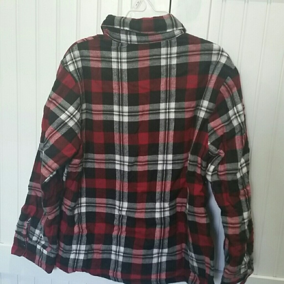 Boys Plaid Button-Down - Picture 6 of 7